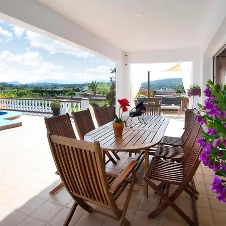 Beautiful Home In Moraira Teulada