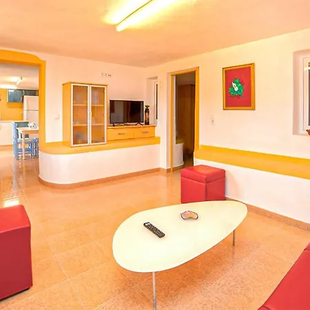 Beautiful Home In Moraira *